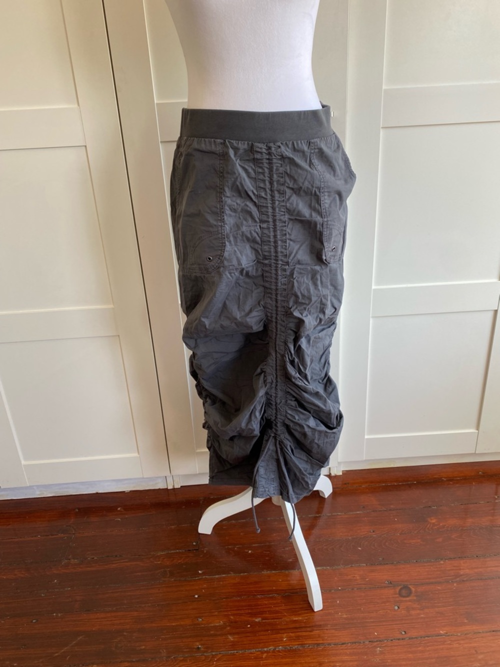 XCVI Ruched Midi Skirt Dark Gray Women’s Small